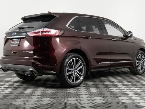 Used 2019 Ford Edge Titanium w/ Equipment Group 301A image 8