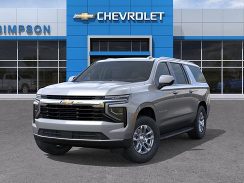 New 2026 Chevrolet Suburban LS image 32