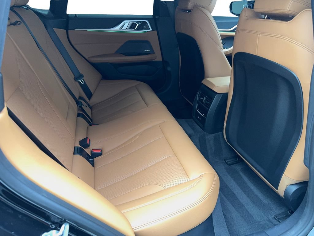 Used 2025 BMW i4 eDrive40 w/ Premium Package RWD image 41