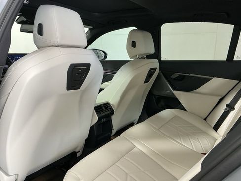 New 2026 BMW 530i w/ M Sport Package RWD image 25