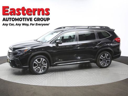 Used 2023 Subaru Ascent Limited image 59