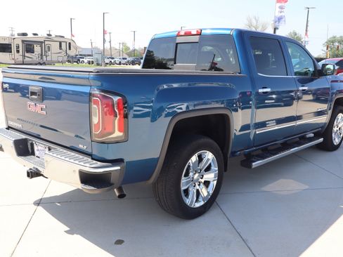 Used 2017 GMC Sierra 1500 SLT AWD/4WD image 5