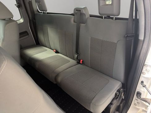 Used 2011 Ford F250 XLT w/ XLT Interior Pkg image 25