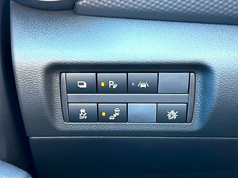 New 2025 Nissan Kicks Play S image 25