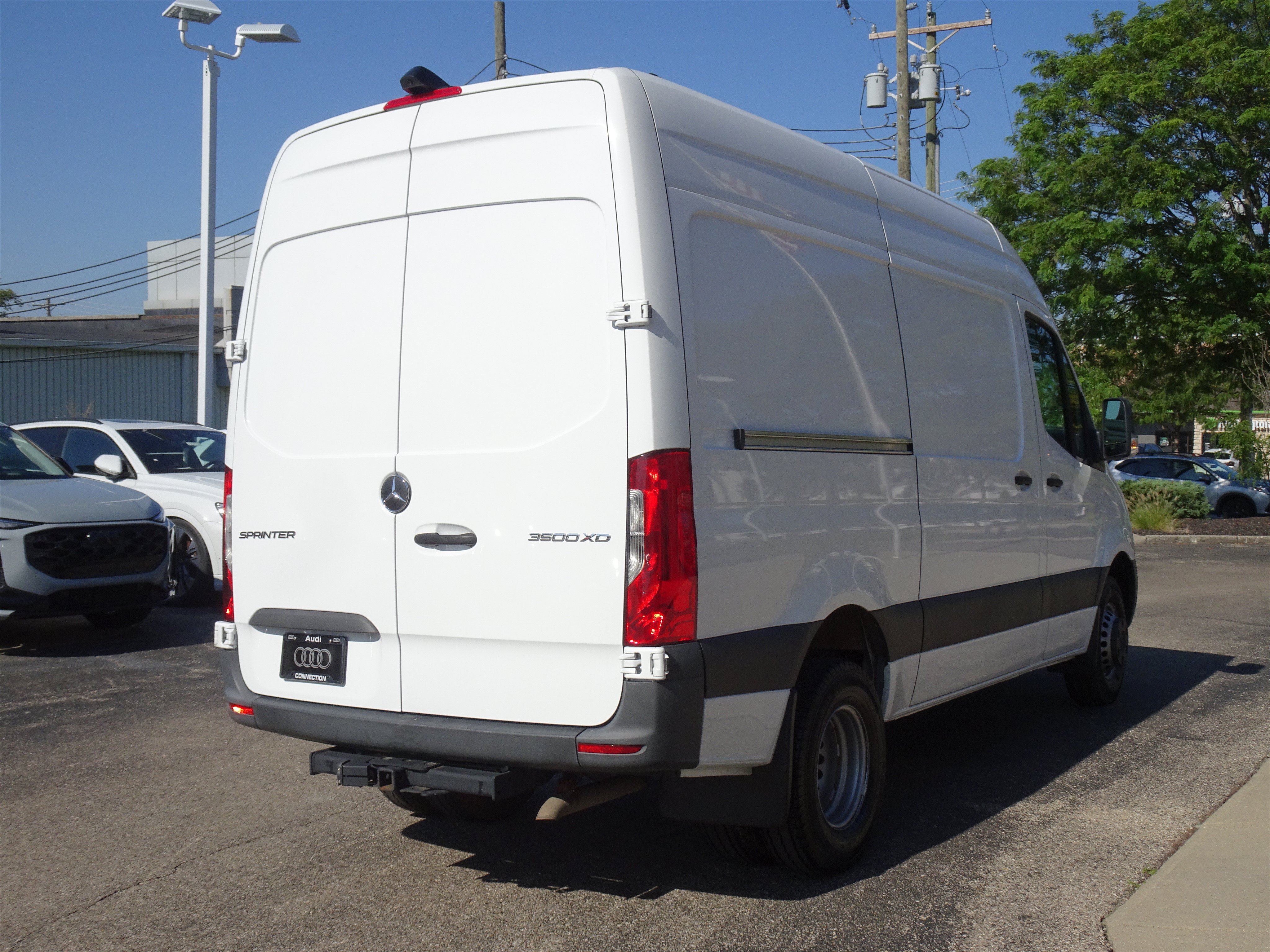 Used 2022 Mercedes-Benz Sprinter 3500 image 5