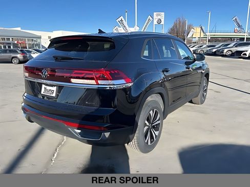 New 2026 Volkswagen Atlas Cross Sport SE image 6