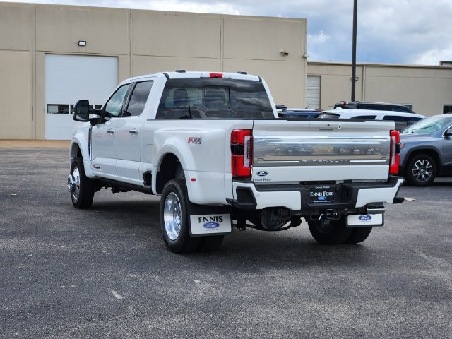 New 2027 Ford F450 Platinum w/ Platinum Plus Package AWD/4WD image 4