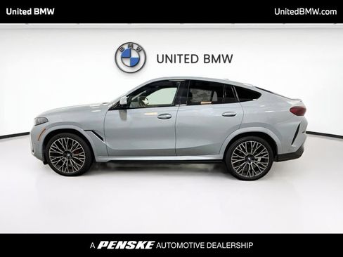 Certified 2025 BMW X6 xDrive40i w/ Executive Package AWD/4WD image 8
