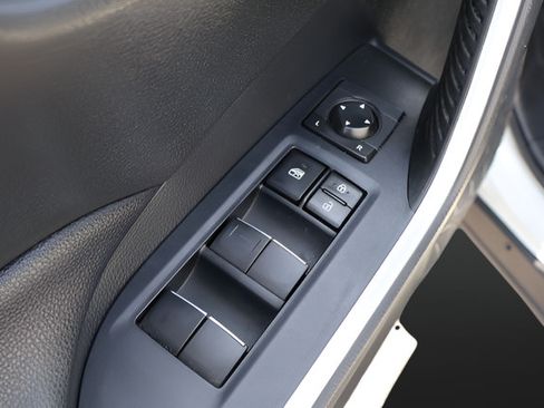 Used 2021 Toyota RAV4 XLE Premium FWD image 13