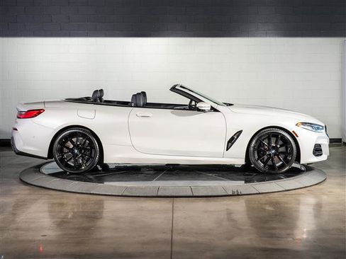 Used 2023 BMW 840i Convertible image 8