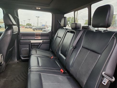 Used 2022 Ford F250 Lariat w/ Lariat Ultimate Package AWD/4WD image 12