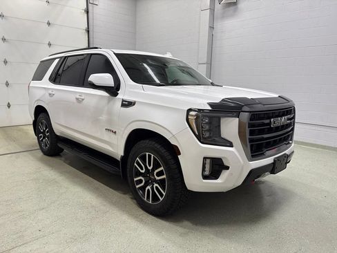 Used 2023 GMC Yukon AT4 AWD/4WD image 2