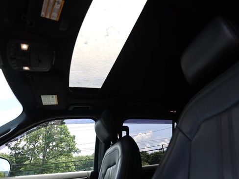 Used 2020 Ford Expedition Max Limited AWD/4WD image 22