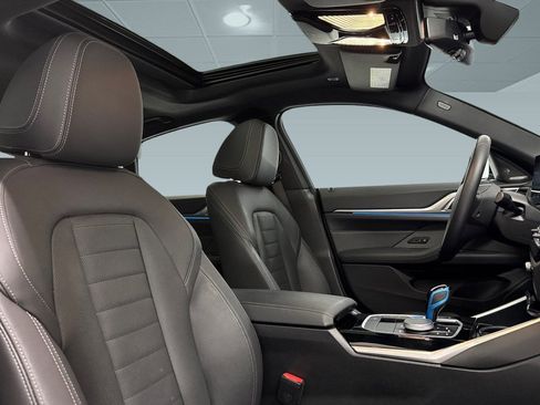 Certified 2023 BMW i4 eDrive40 w/ Premium Package image 32