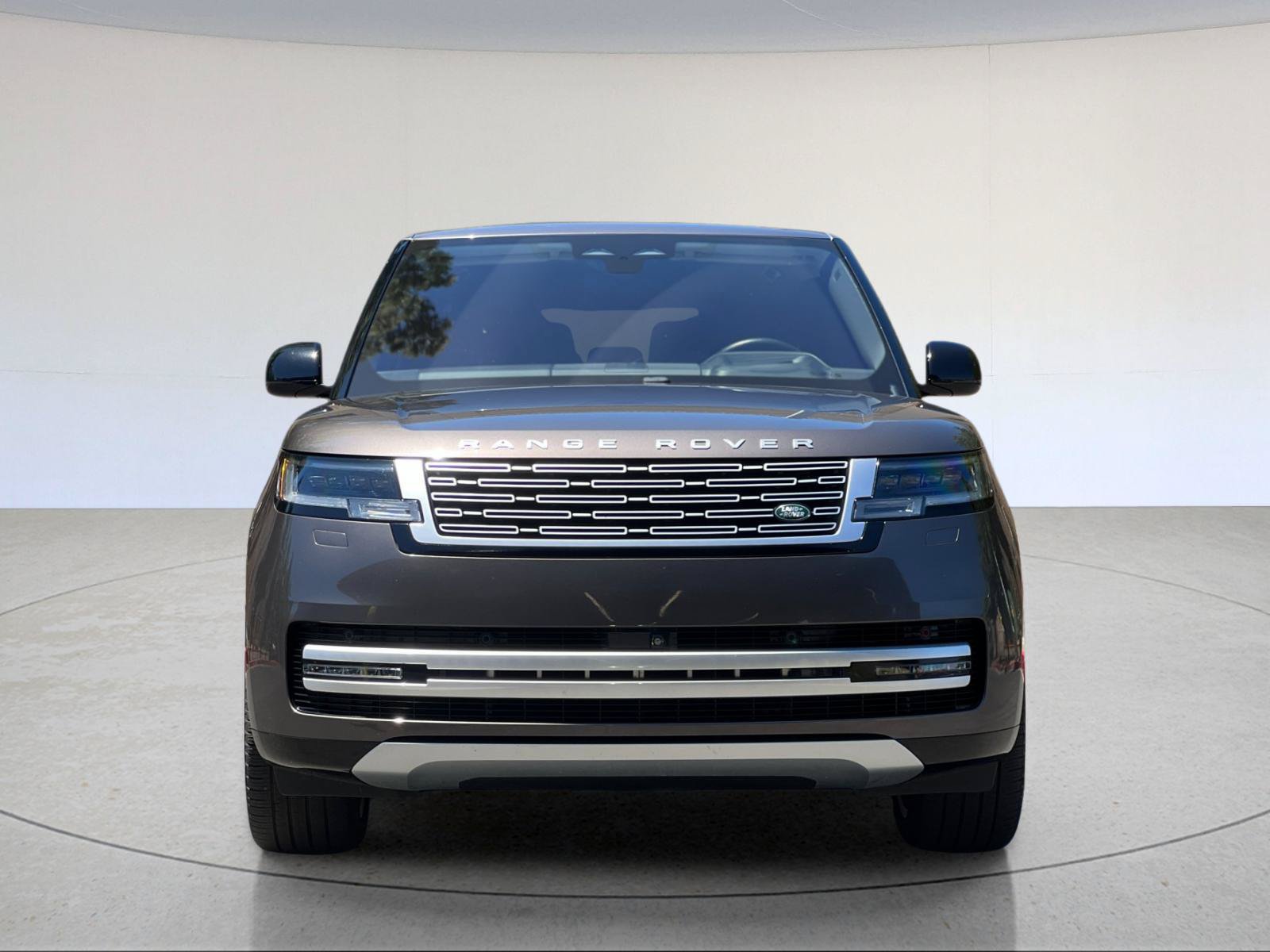 Used 2023 Land Rover Range Rover Long Wheelbase Autobiography AWD/4WD image 9