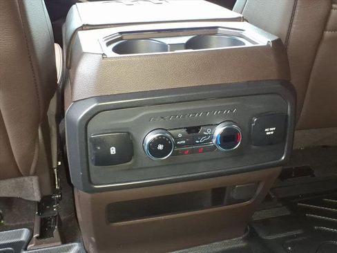 Used 2022 Ford Expedition Max King Ranch image 11