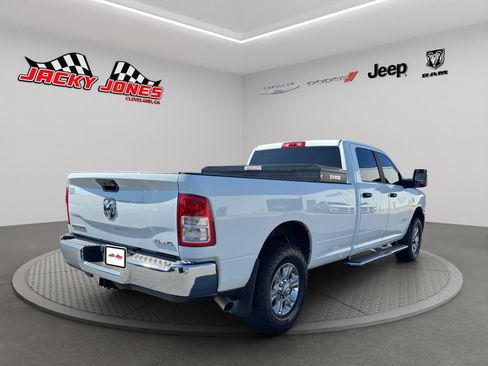 Used 2024 RAM 3500 Big Horn w/ Bed Utility Group AWD/4WD image 8