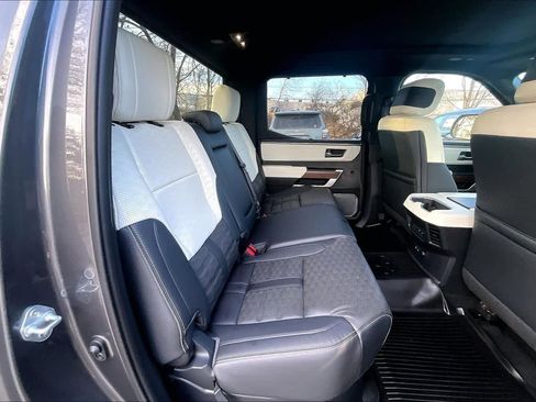 Used 2023 Toyota Tundra Capstone AWD/4WD image 21
