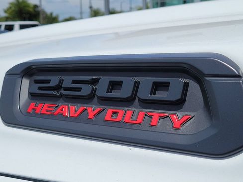 New 2026 RAM 2500 Big Horn AWD/4WD image 8