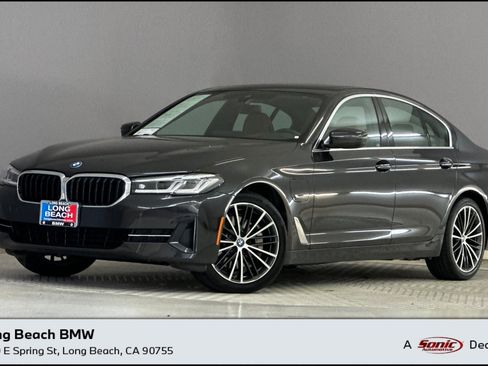 Used 2023 BMW 530e w/ Convenience Package image 1
