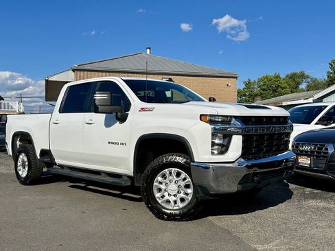 Used 2020 Chevrolet Silverado 2500 LT w/ Z71 Off-Road Package AWD/4WD image 34