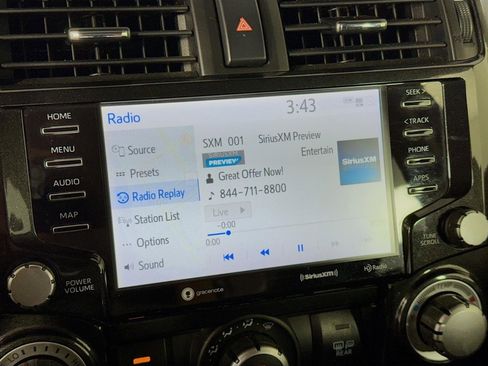 Used 2020 Toyota 4Runner 4WD image 15