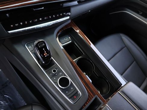 Used 2021 Cadillac Escalade ESV Luxury image 61