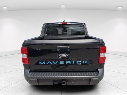Used 2025 Ford Maverick XLT FWD image 5