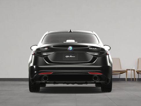 New 2025 Alfa Romeo Giulia image 10