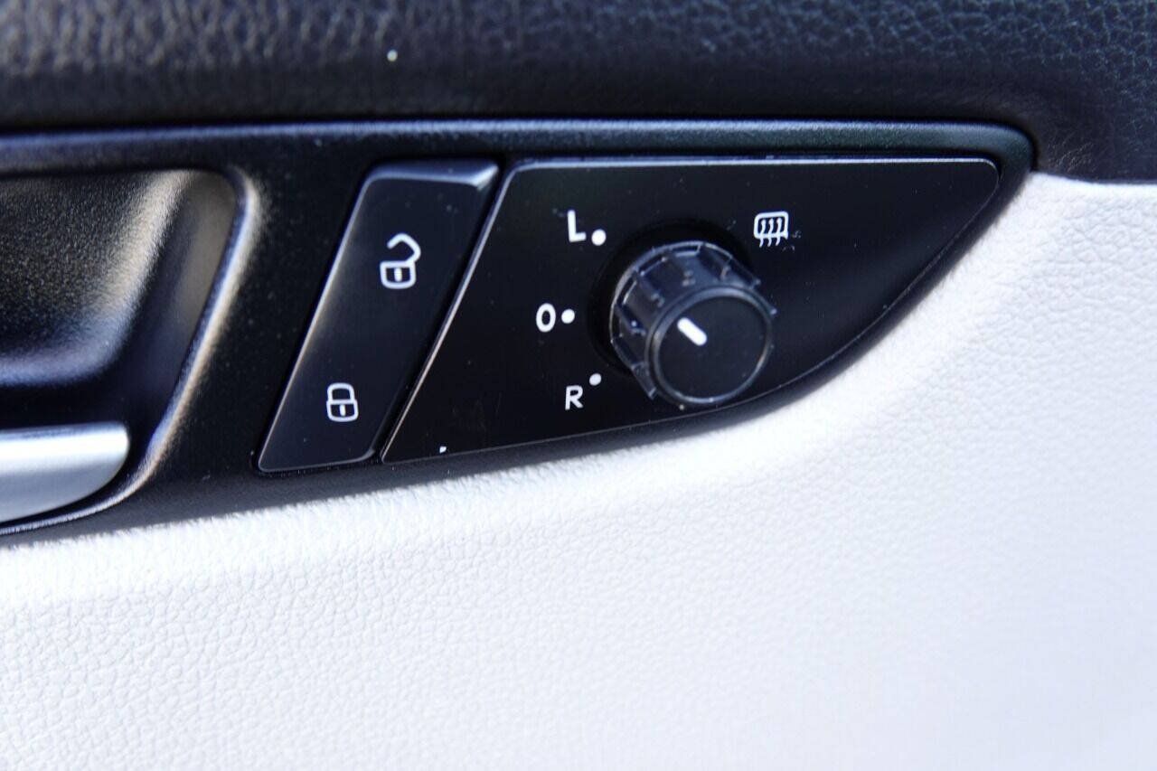 Used 2012 Volkswagen Passat 2.5 SE FWD image 56