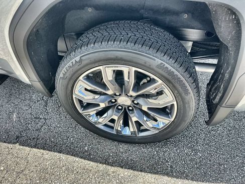 New 2026 GMC Sierra 1500 Denali AWD/4WD image 12