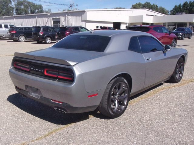 Used 2018 Dodge Challenger SXT Plus RWD image 7