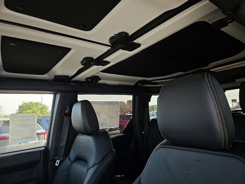 New 2026 Ford Bronco Badlands AWD/4WD image 22