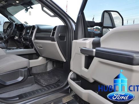 Used 2020 Ford F450 XLT w/ XLT Value Package AWD/4WD image 17