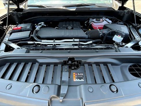 New 2025 Chevrolet Silverado 1500 Custom image 11