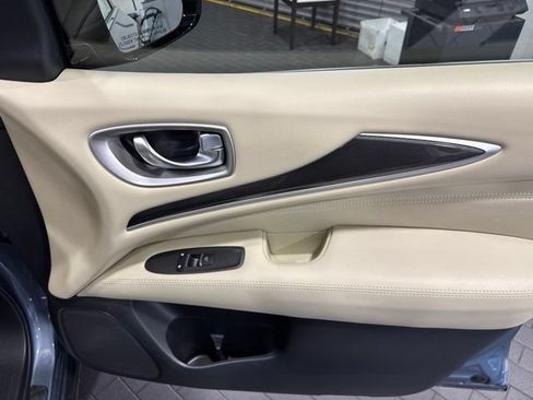 Used 2017 INFINITI QX60 FWD w/ Premium Plus Package image 39