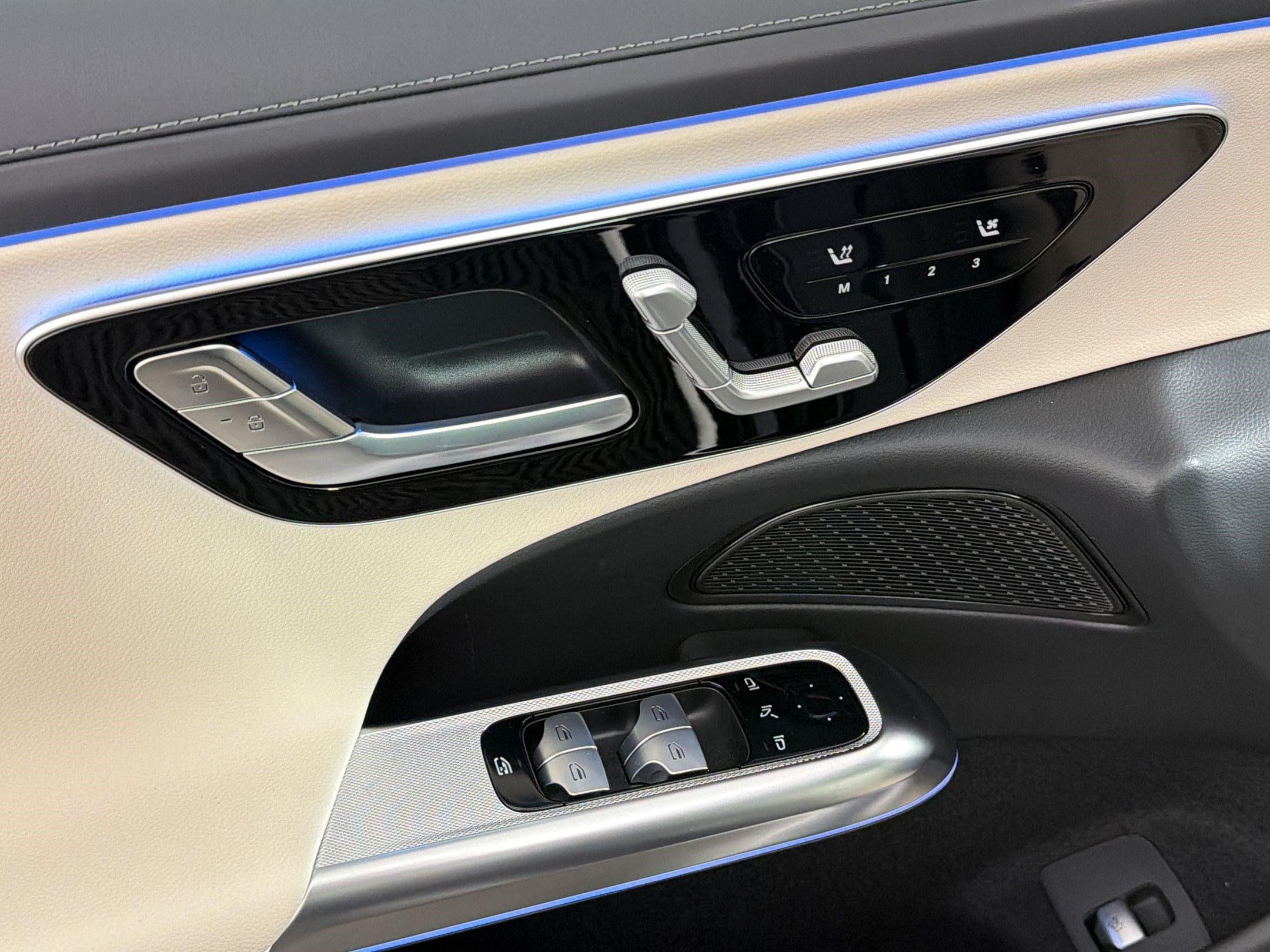New 2026 Mercedes-Benz E 350 4MATIC Sedan image 22