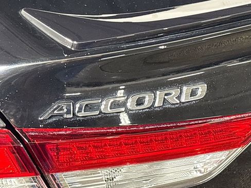 Used 2022 Honda Accord Sport image 23