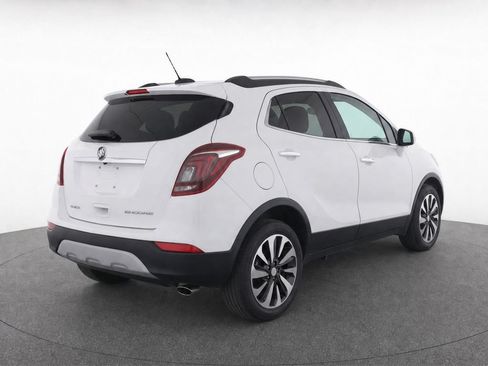 Used 2021 Buick Encore Preferred FWD image 4