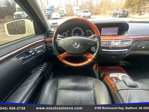 Used 2010 Mercedes-Benz S 550 4MATIC image 23