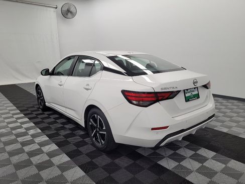 Used 2025 Nissan Sentra SV FWD image 5