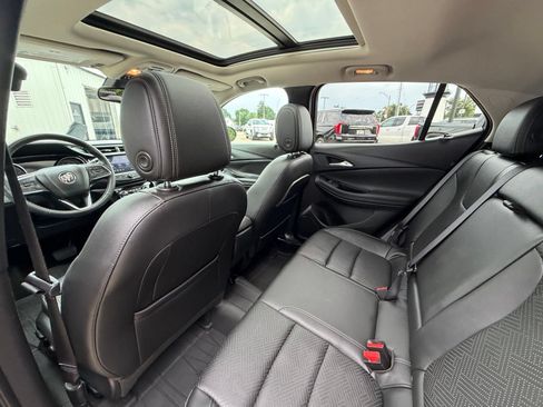 Used 2021 Buick Encore GX Essence w/ Experience Buick Package AWD/4WD image 24