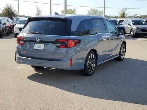 New 2026 Honda Odyssey Elite image 4