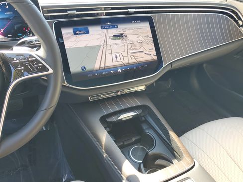 Certified 2025 Mercedes-Benz E 350 Sedan image 30