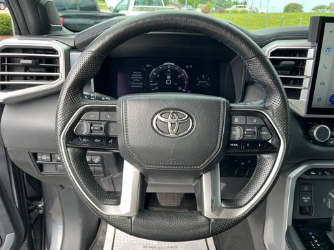 Used 2023 Toyota Tundra Platinum AWD/4WD image 16