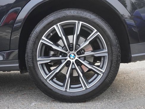 Used 2023 BMW X6 xDrive40i w/ M Sport Package image 29