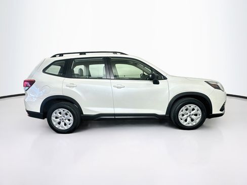 Used 2023 Subaru Forester AWD/4WD image 10