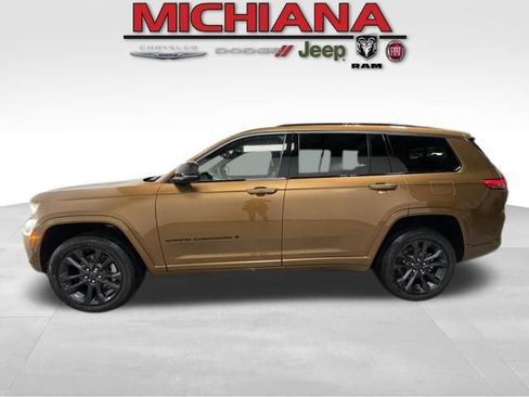 New 2026 Jeep Grand Cherokee L Limited AWD/4WD image 1