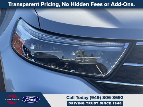 Certified 2022 Ford Explorer XLT image 7