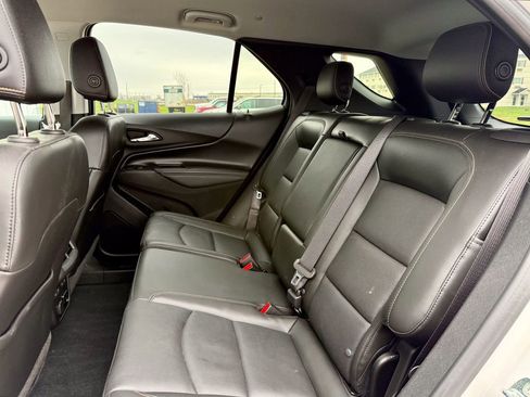 Used 2018 Chevrolet Equinox Premier image 9
